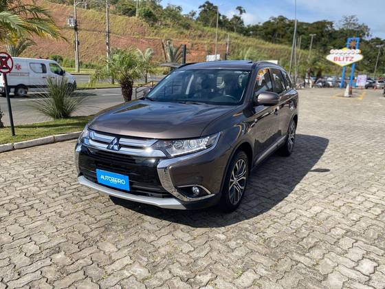 MITSUBISHI OUTLANDER 2.0 16V GASOLINA 4P AUTOMÁTICO MITSUBISHI OUTLANDER 2.0 16V GASOLINA 4P AUTOMÁTICO